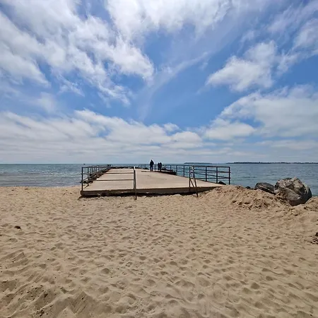 Appartamento Panoramic Sea View - Balcony - Close To & Center - Free Parking *