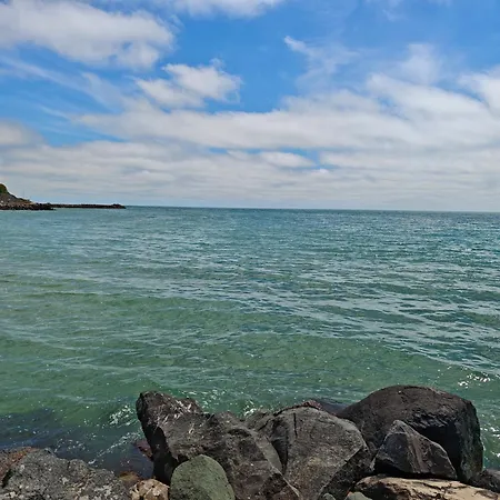 Panoramic Sea View - Balcony - Close To & Center