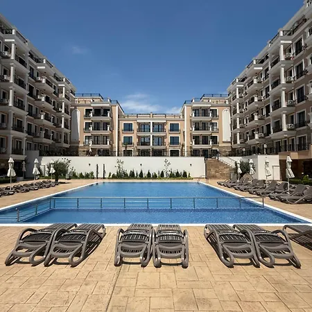 Apartment Panoramic Sea View - Balcony - Close To & Center *